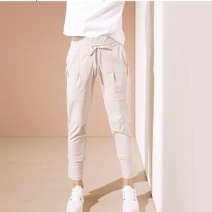 RAFFAELLO ROSSI Cream /Stone Track Athletic Pants, Zip Pockets (4)